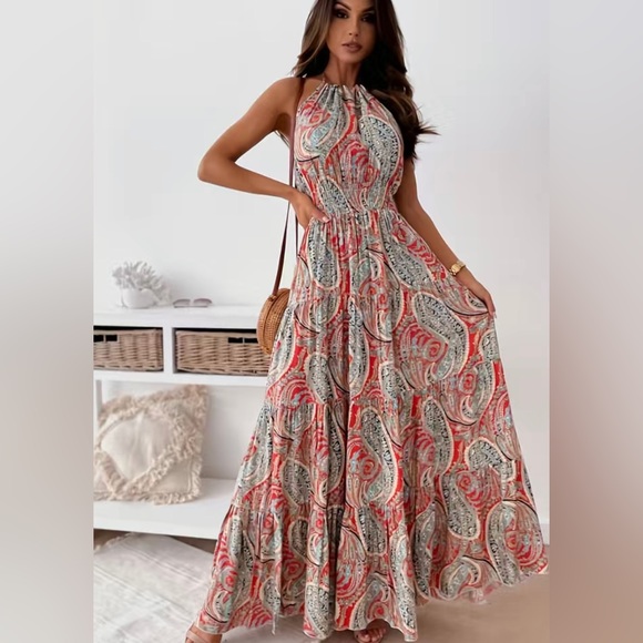 Floral Halter Neck Maxi Dress - Picture 2 of 4